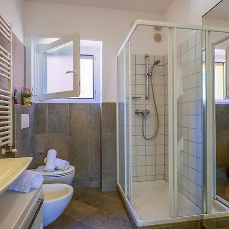 Apartment Delle Rose *