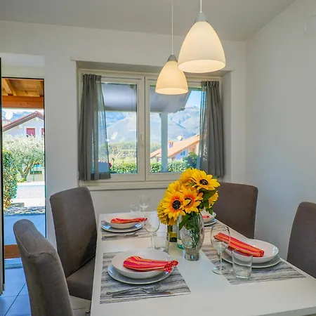 Apartment Delle Rose *