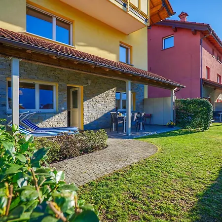 Apartment Delle Rose Colico